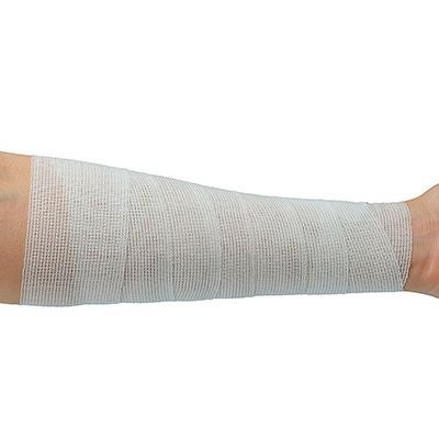 4号　ハイスパン・E(スパンデックス伸縮性包帯)