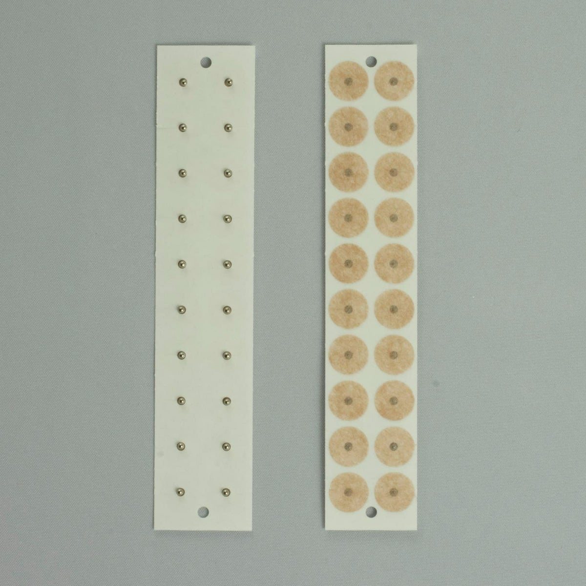 2000粒   マグレインチタンアクリル（肌色）